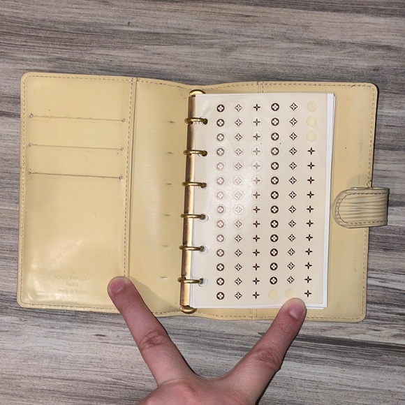 Louis Vuitton Pastel Yellow Epi Agenda PM✨ - Picture 3 of 7